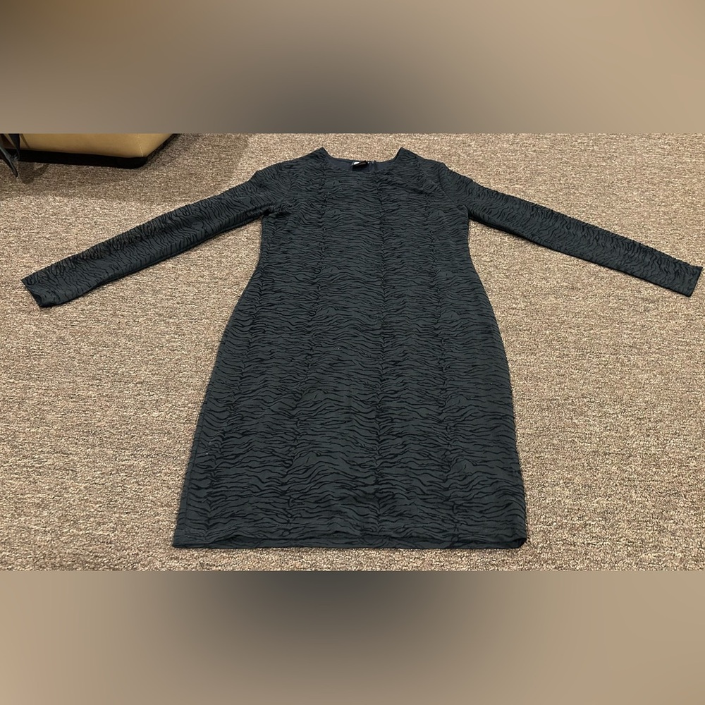 EUC Catwalk Junkie Sz S Elegant Black Textured Dress LS Bodycon sexy